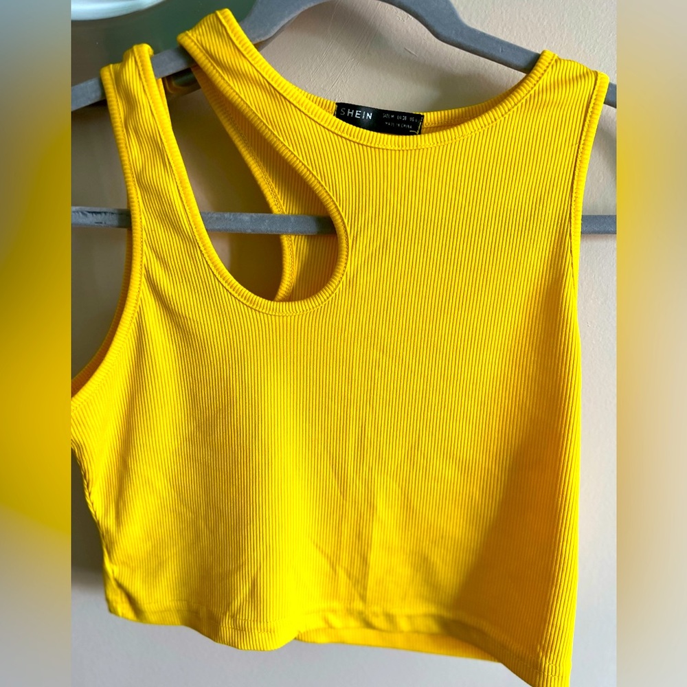 Yellow SHEIN Crop Top
